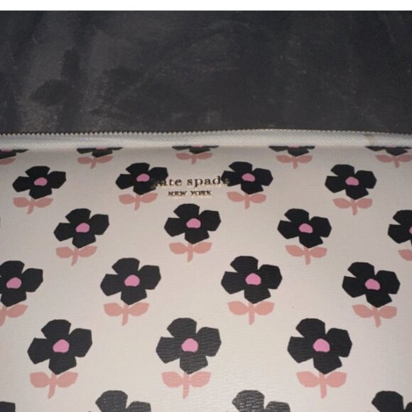 Kate Spade Floral Universal Laptop Padded Sleeve Case 15" New without Tags - Picture 3 of 5